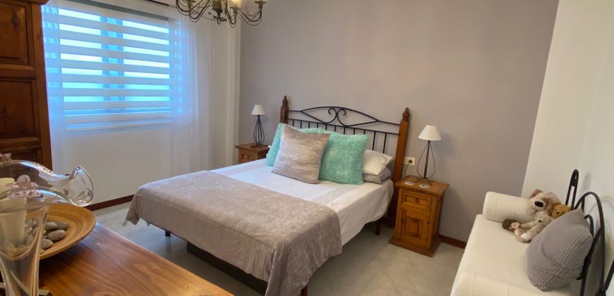 Amplio piso 3 dormitorios.